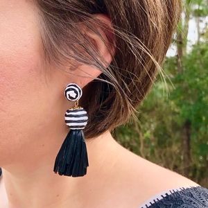 Black & White Raffia Earrings-NWT